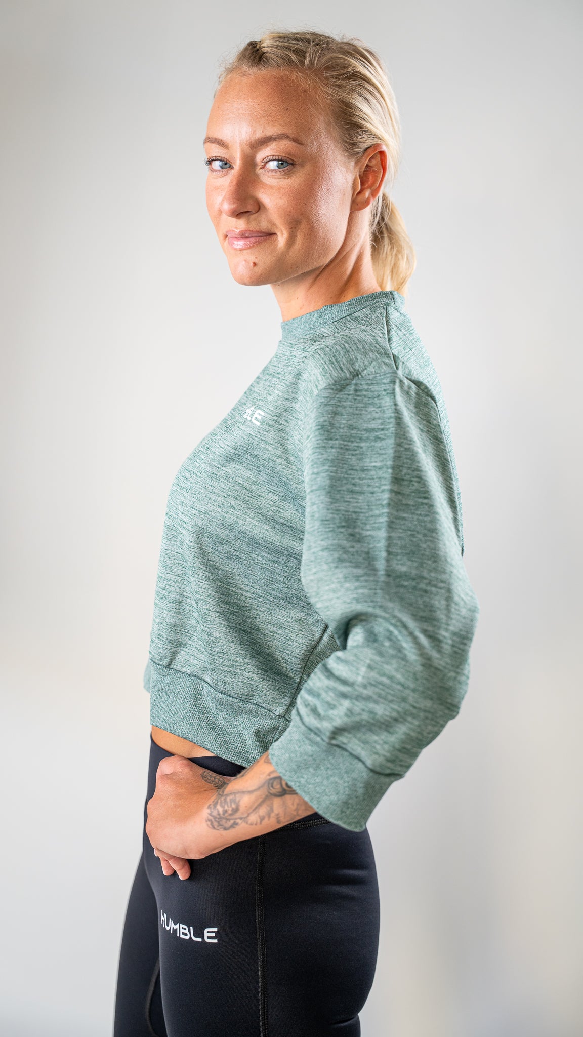 Solid Sweater med mjuk fleece och tillverkad i Portugal