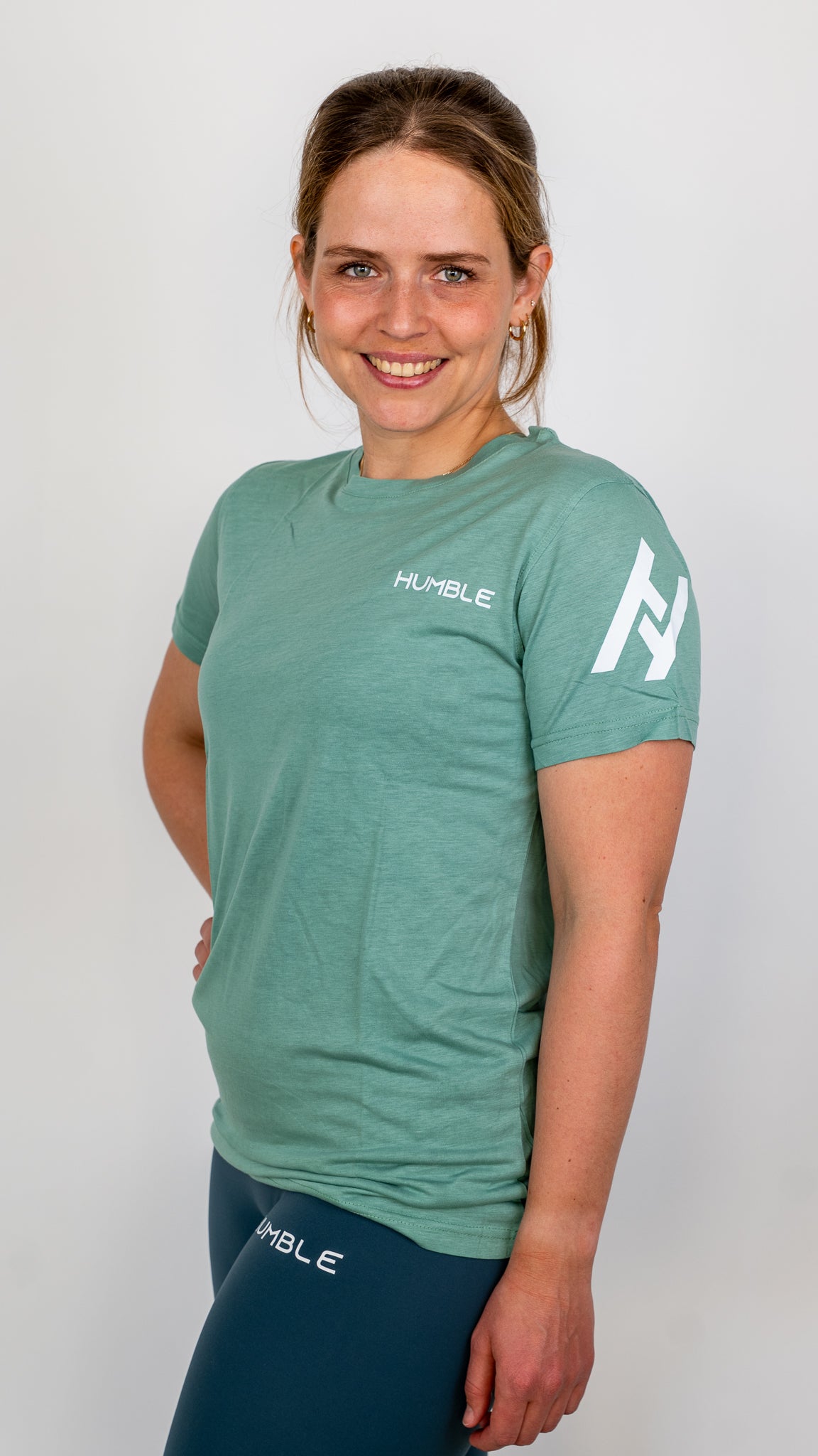 Grön t-shirt för dam till högintensiv träning